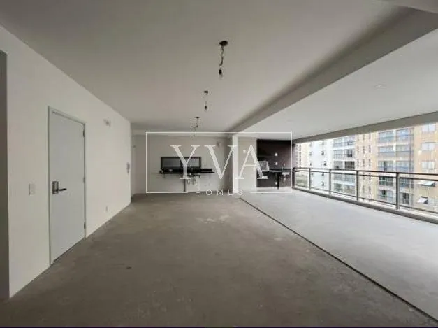 Apartamento com 3 suítes à venda em Moema, São Paulo, por R$ 3.900.000 Imagem 3