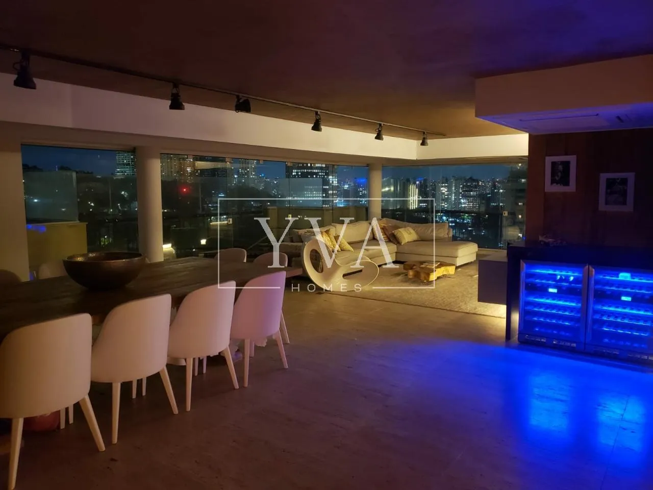 Apartamento com 4 suítes à venda em Real Parque, São Paulo, por R$ 11.800.000 Imagem 3