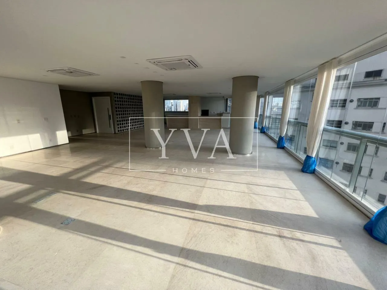 Apartamento com 3 suítes à venda em Vila Olímpia, São Paulo, por R$ 14.500.000 Imagem 2