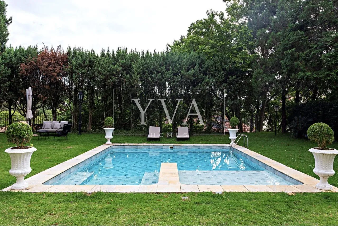 Casa de vila com 5 suítes à venda em Jardim Guedala, São Paulo, por R$ 9.900.000
