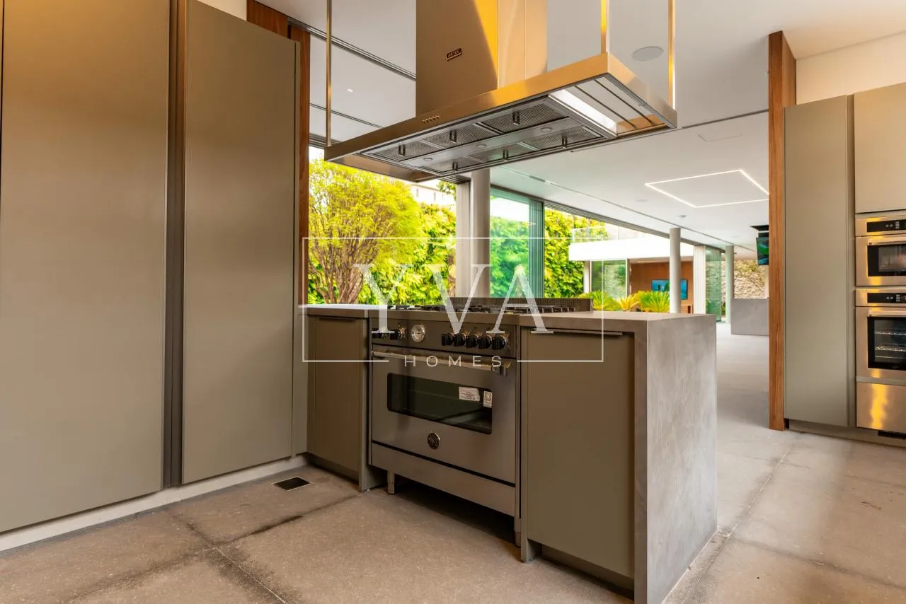 Casa de condomínio com 5 suítes à venda em Tamboré, Santana de Parnaíba, por R$ 45.000.000 Imagem 18