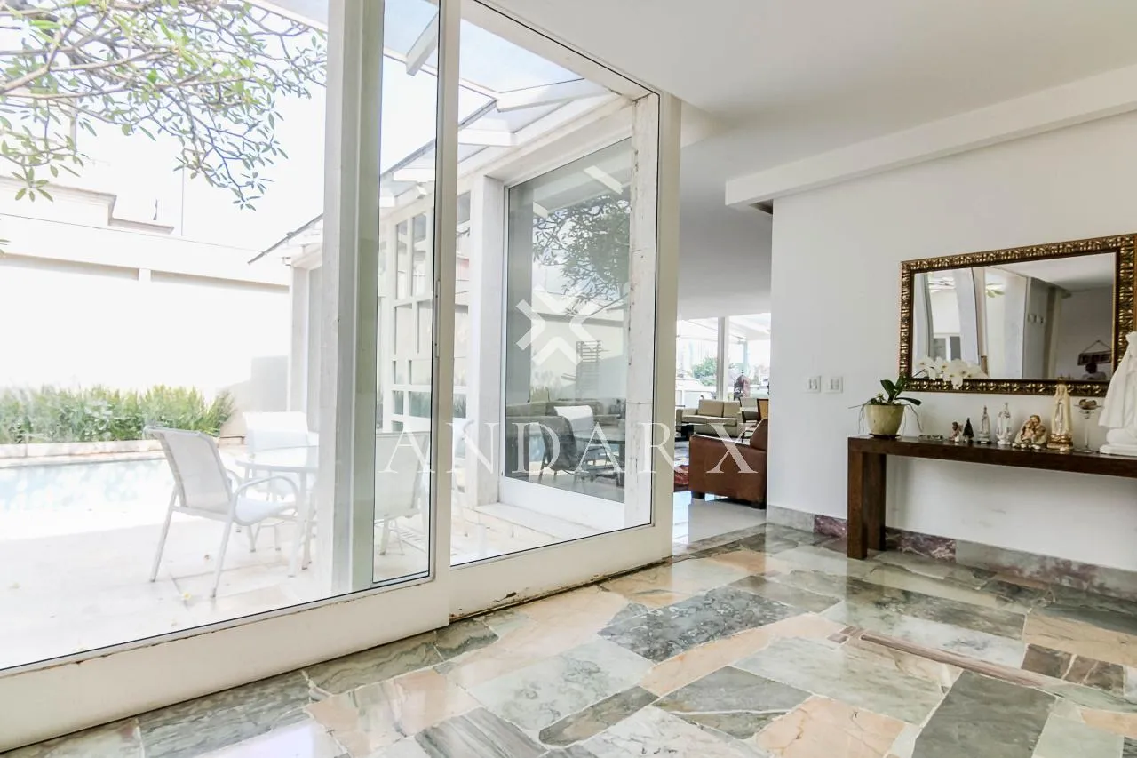 Casa com 3 suítes à venda em Pacaembu, São Paulo, por R$ 4.300.000 Imagem 16