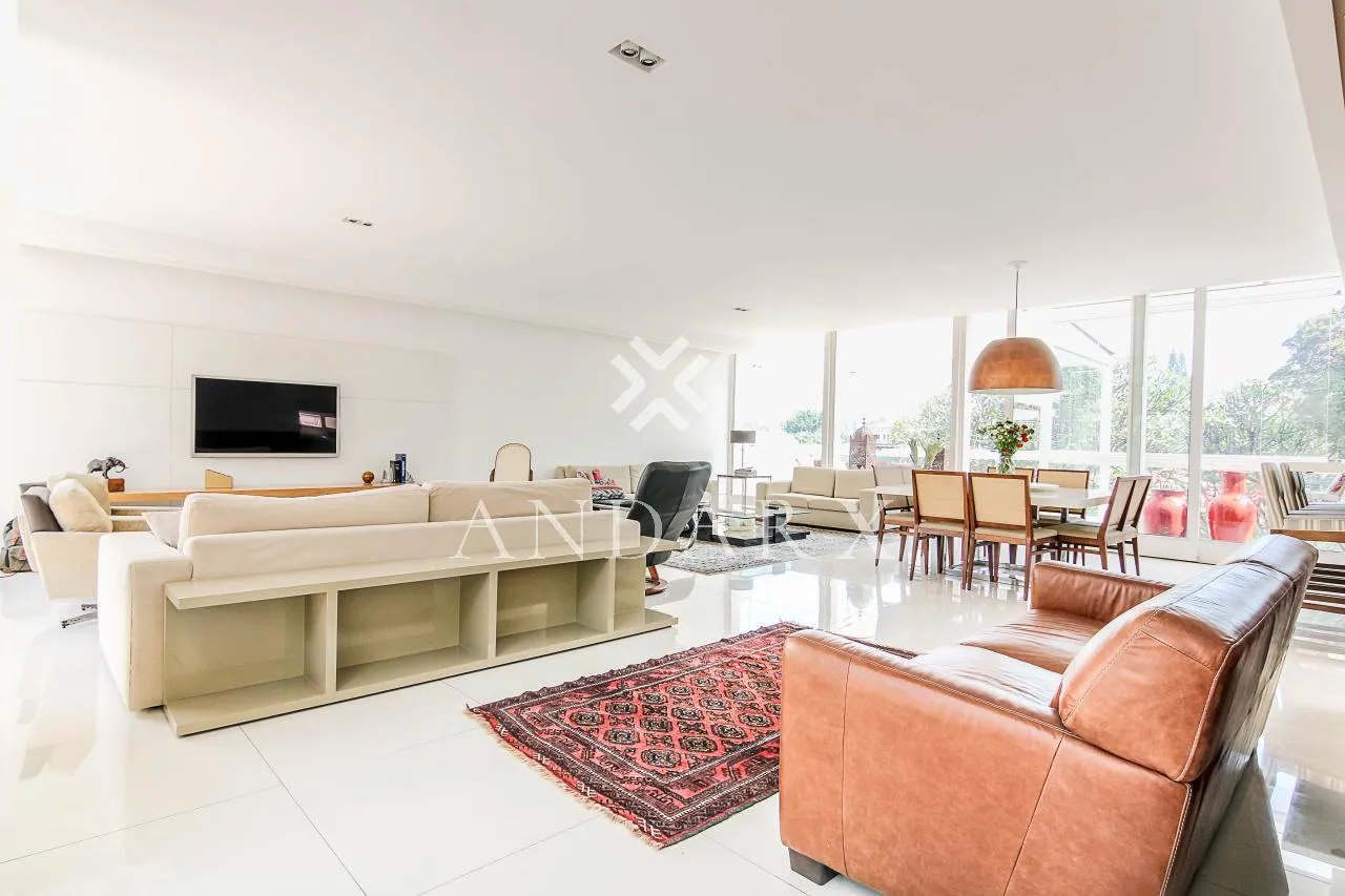 Casa com 3 suítes à venda em Pacaembu, São Paulo, por R$ 4.700.000 Imagem 3