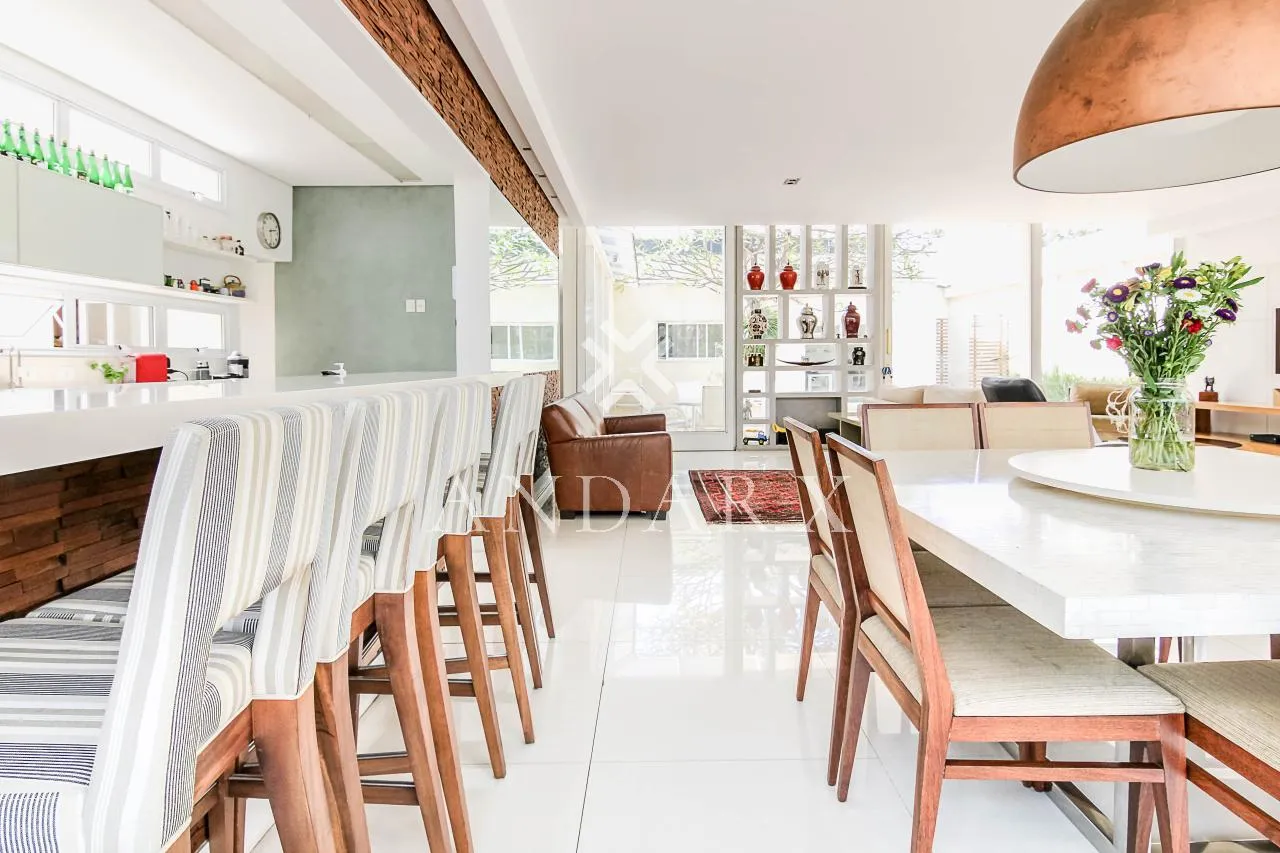 Casa com 3 suítes à venda em Pacaembu, São Paulo, por R$ 4.300.000 Imagem 5