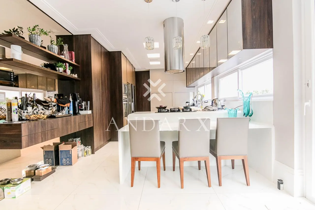 Casa com 4 suítes à venda em Pacaembu, São Paulo, por R$ 11.900.000 Imagem 12