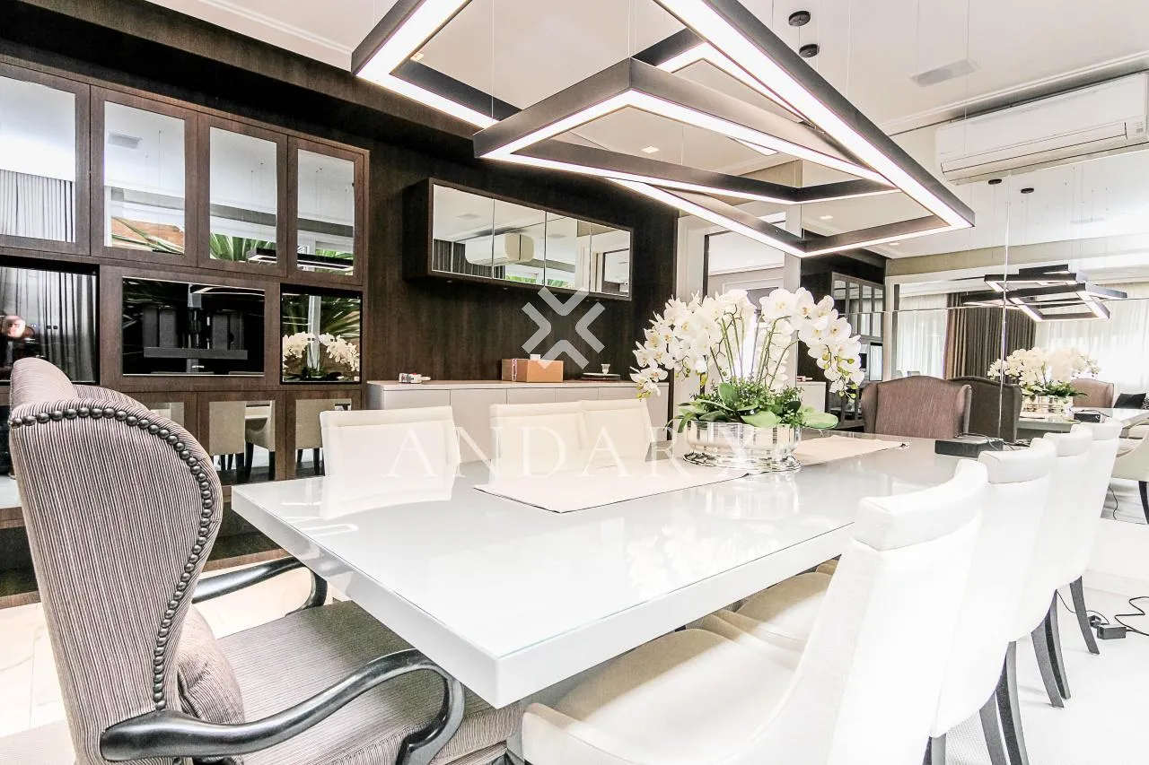 Casa com 4 suítes à venda em Pacaembu, São Paulo, por R$ 11.900.000 Imagem 5