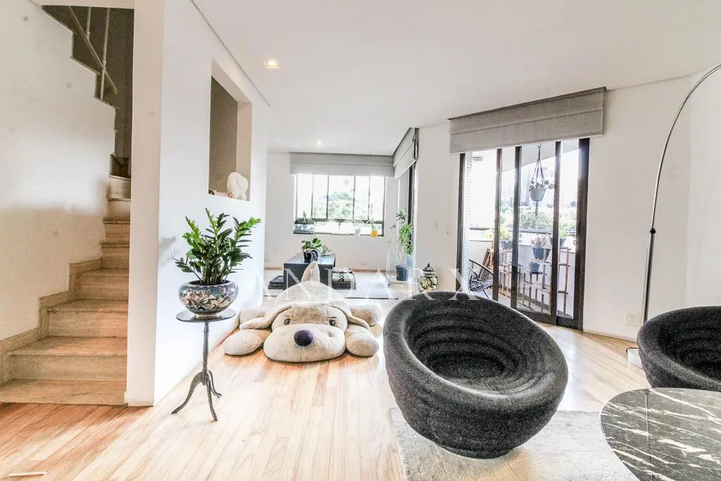 Duplex com 3 suítes à venda em Santa Cecília, São Paulo, por R$ 2.800.000