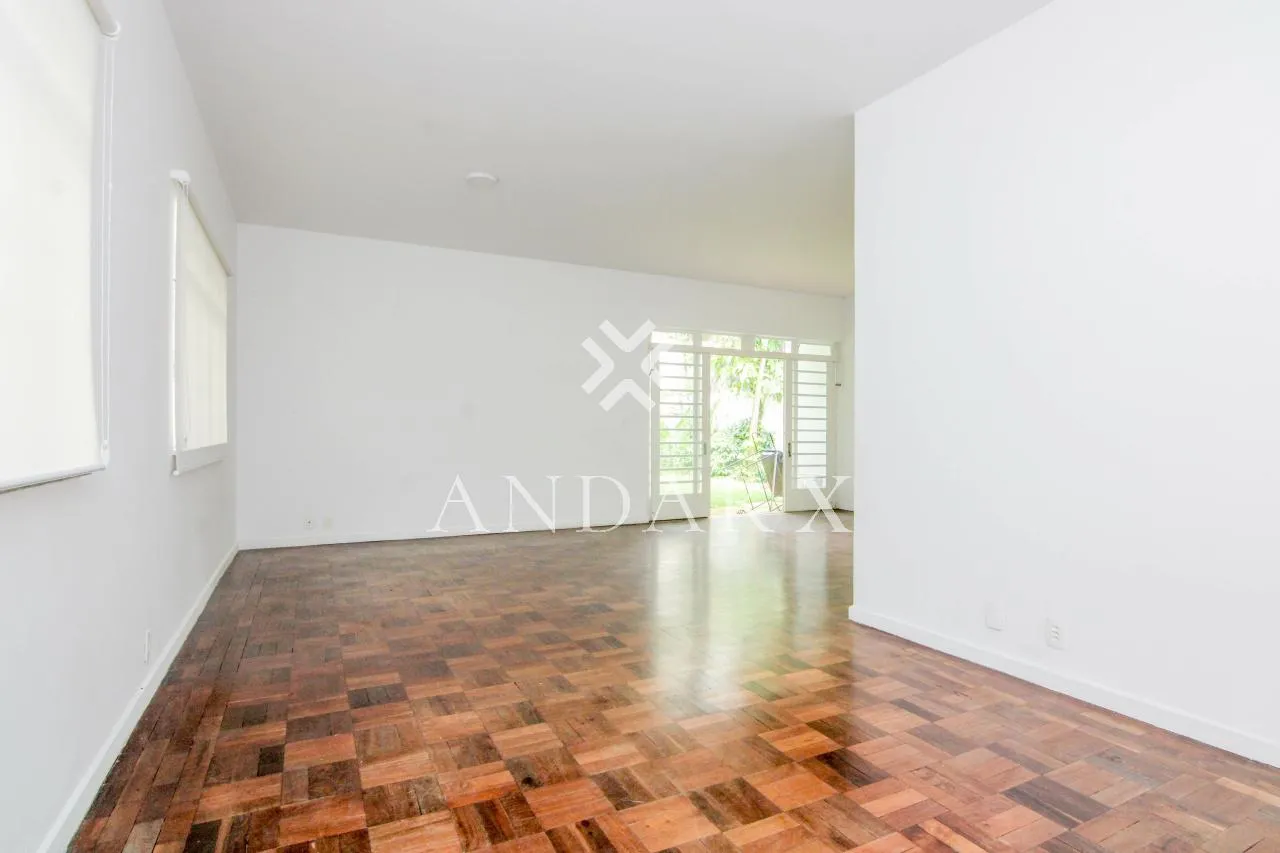 Casa com 3 suítes à venda em Jardim das Bandeiras, São Paulo, por R$ 2.400.000 Imagem 3