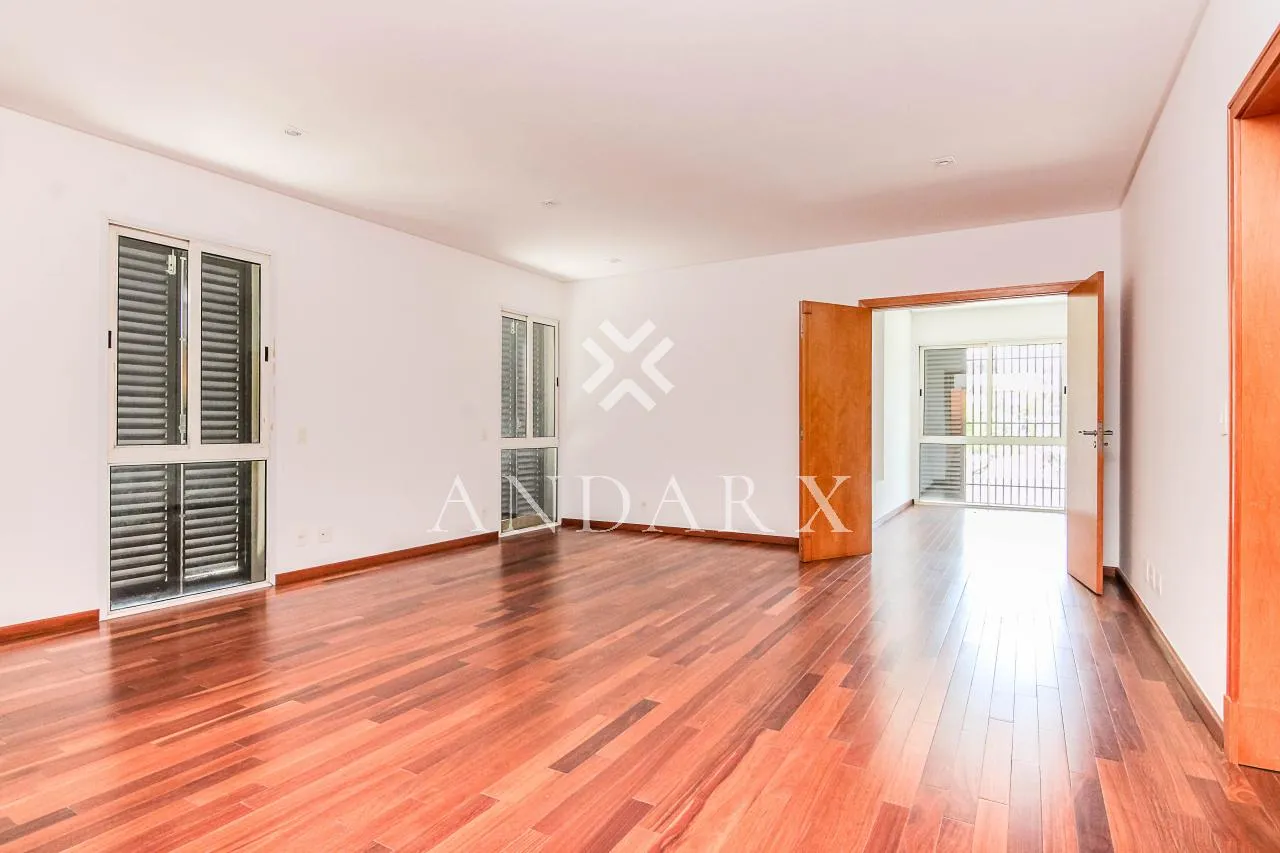 Casa com 7 suítes à venda em Pacaembu, São Paulo, por R$ 6.000.000 Imagem 17