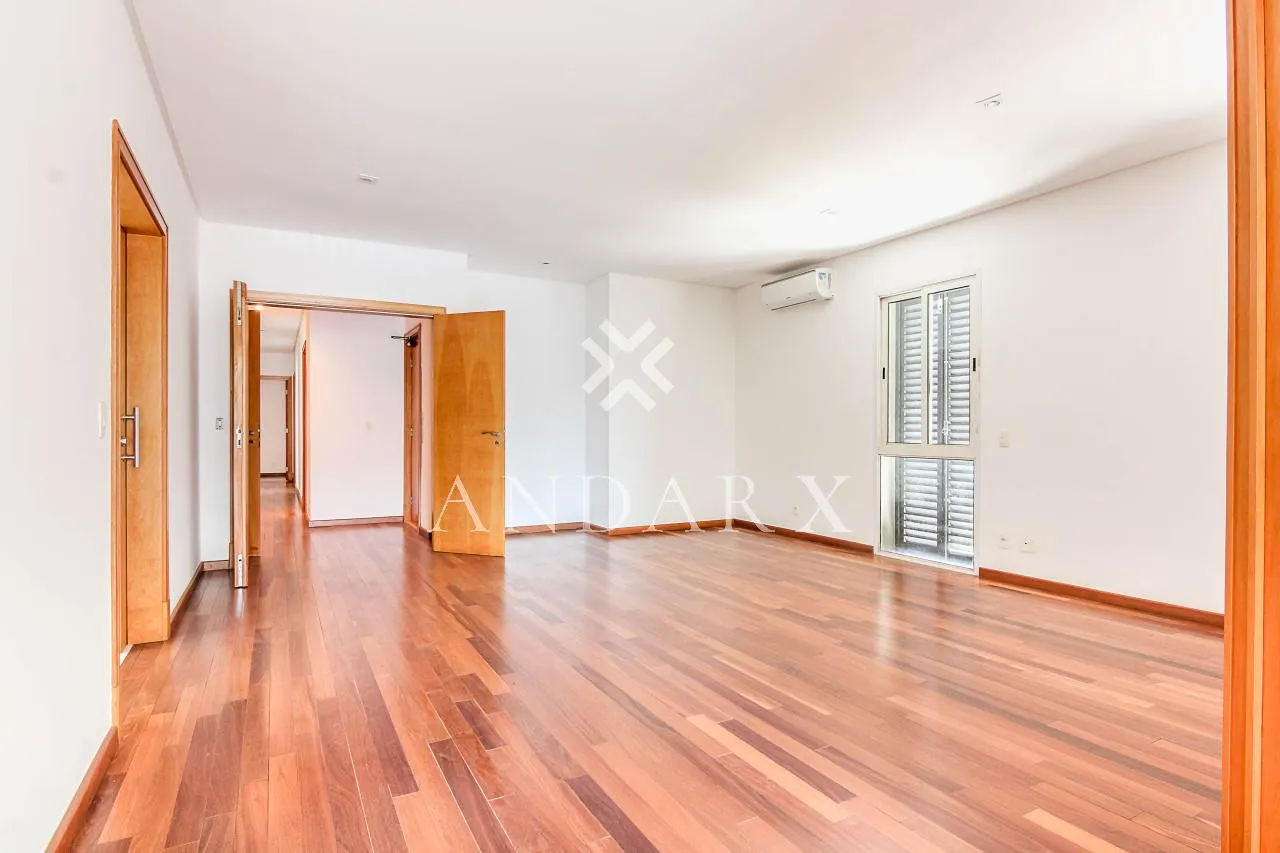 Casa com 7 suítes à venda em Pacaembu, São Paulo, por R$ 6.000.000 Imagem 18