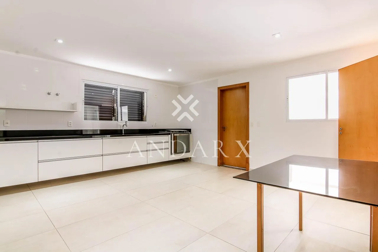 Casa com 7 suítes à venda em Pacaembu, São Paulo, por R$ 6.000.000 Imagem 28