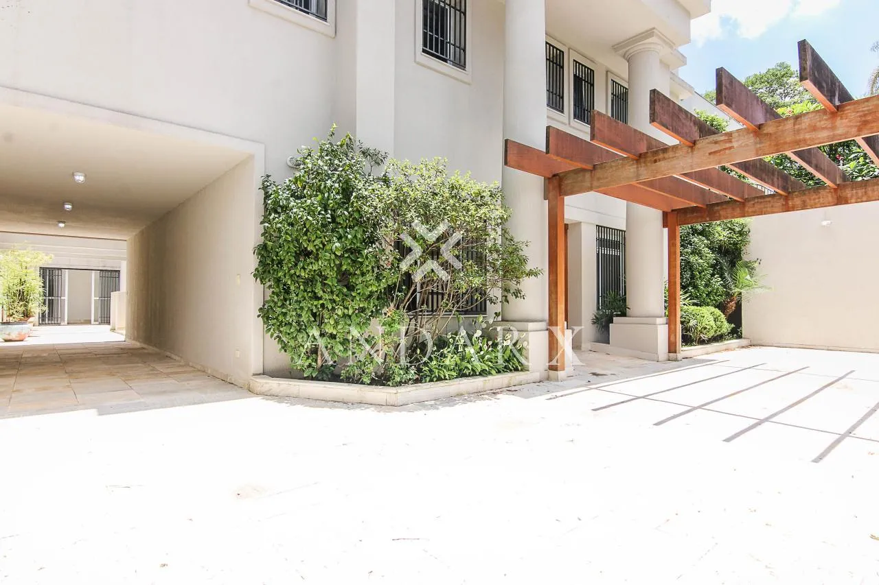 Casa com 7 suítes à venda em Pacaembu, São Paulo, por R$ 6.000.000 Imagem 30