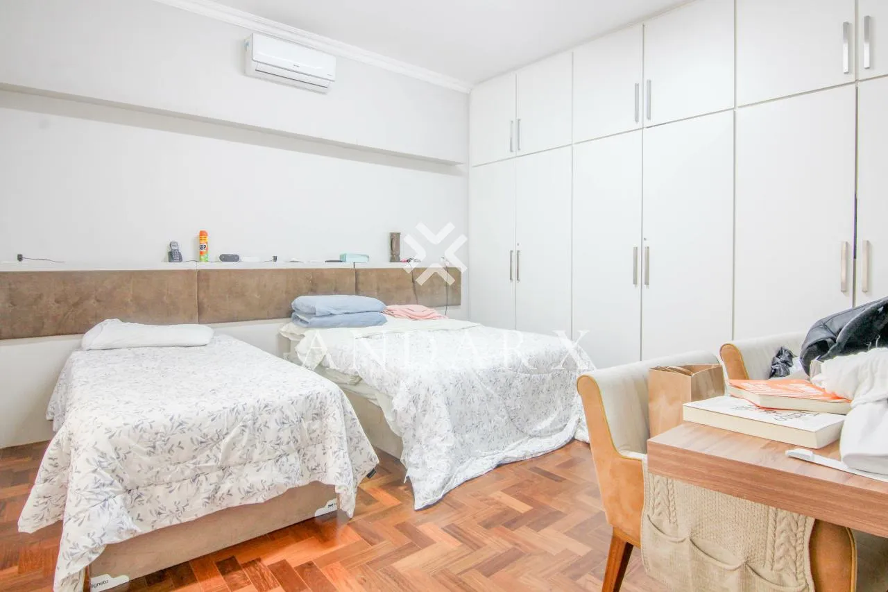 Casa com 4 suítes à venda em Pacaembu, São Paulo, por R$ 4.800.000 Imagem 13