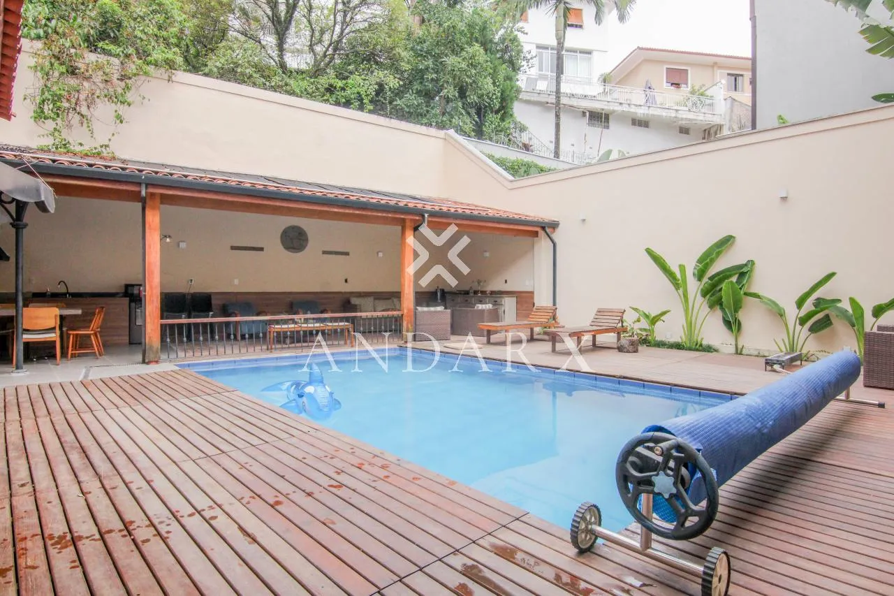 Casa com 4 suítes à venda em Pacaembu, São Paulo, por R$ 4.800.000 Imagem 3