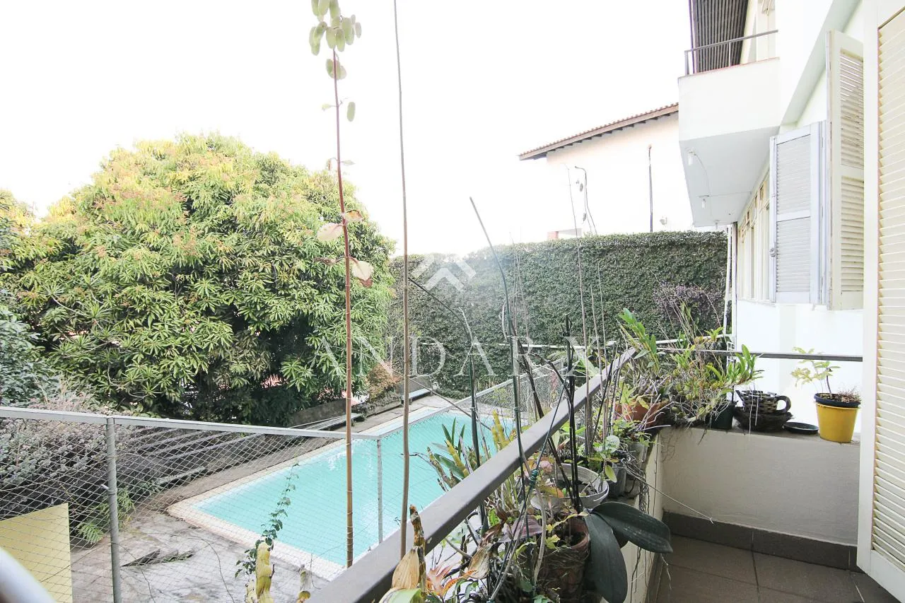 Casa com 3 suítes à venda em Pacaembu, São Paulo, por R$ 3.100.000 Imagem 2