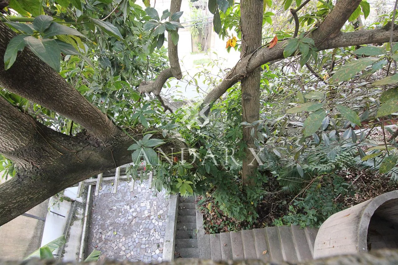 Casa com 3 suítes à venda em Pacaembu, São Paulo, por R$ 3.100.000 Imagem 24