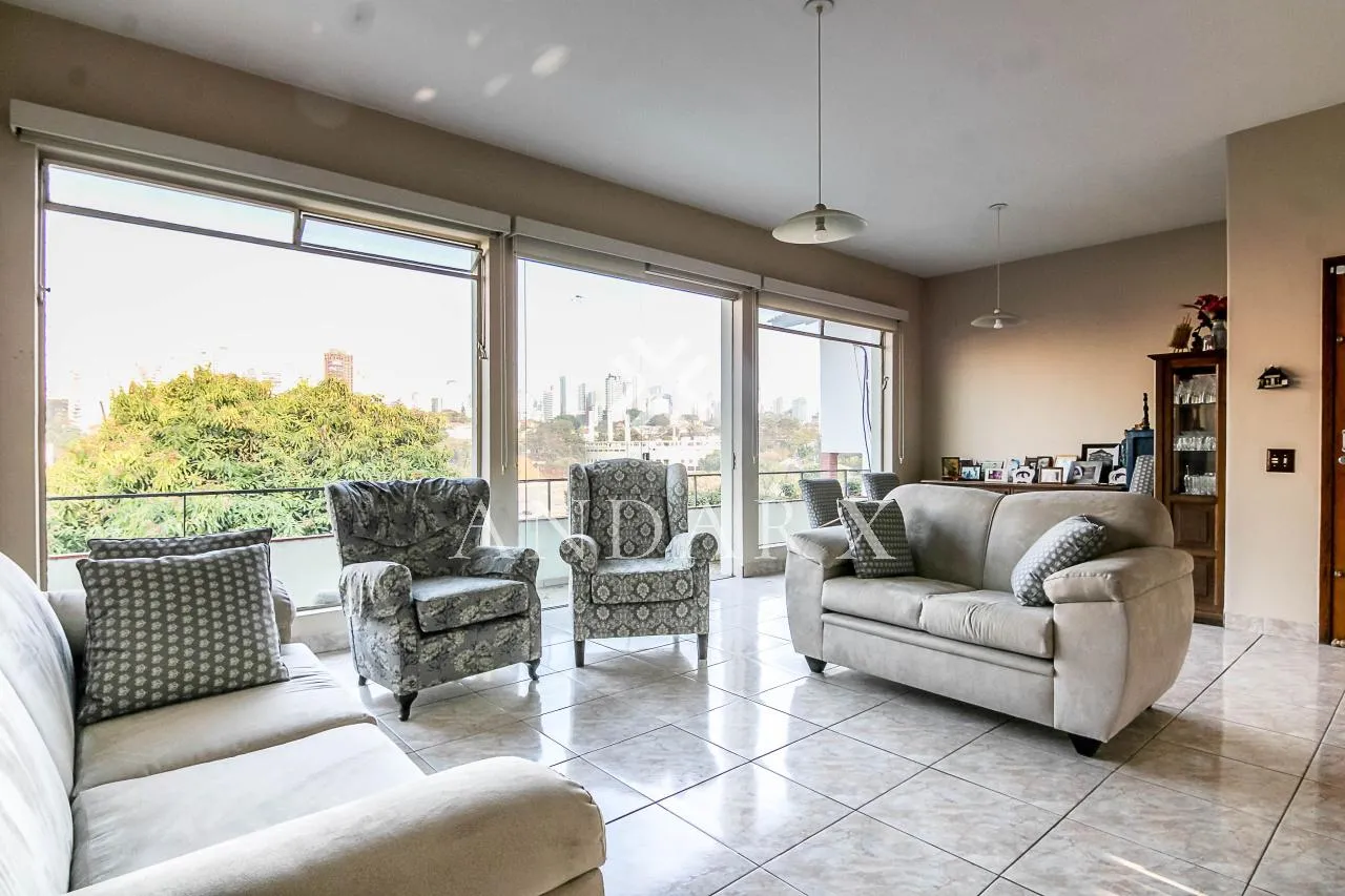 Casa com 3 suítes à venda em Pacaembu, São Paulo, por R$ 3.100.000 Imagem 3