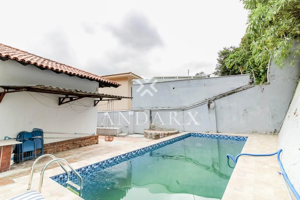 Casa com 3 suítes à venda em Sumaré, São Paulo, por R$ 2.700.000