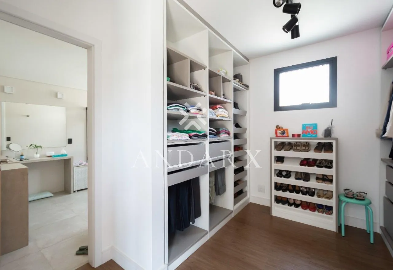 Casa com 4 suítes à venda em Alto de Pinheiros, São Paulo, por R$ 8.800.000 Imagem 14