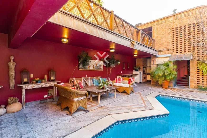 Casa com 3 suítes à venda em Vila Madalena, São Paulo, por R$ 3.700.000 Imagem 18