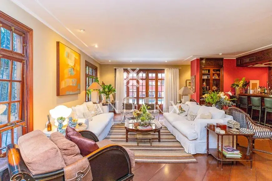 Casa com 3 suítes à venda em Vila Madalena, São Paulo, por R$ 3.700.000 Imagem 2