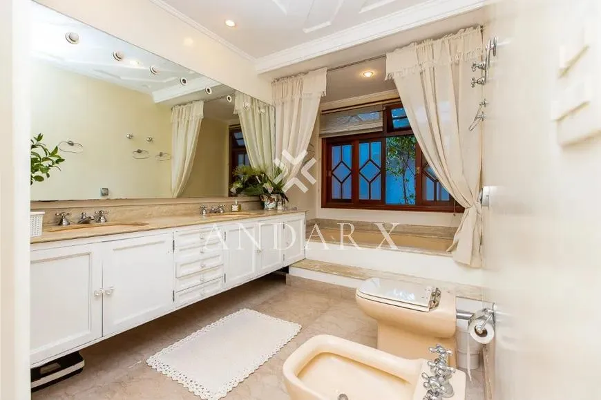 Casa com 3 suítes à venda em Vila Madalena, São Paulo, por R$ 3.700.000 Imagem 25