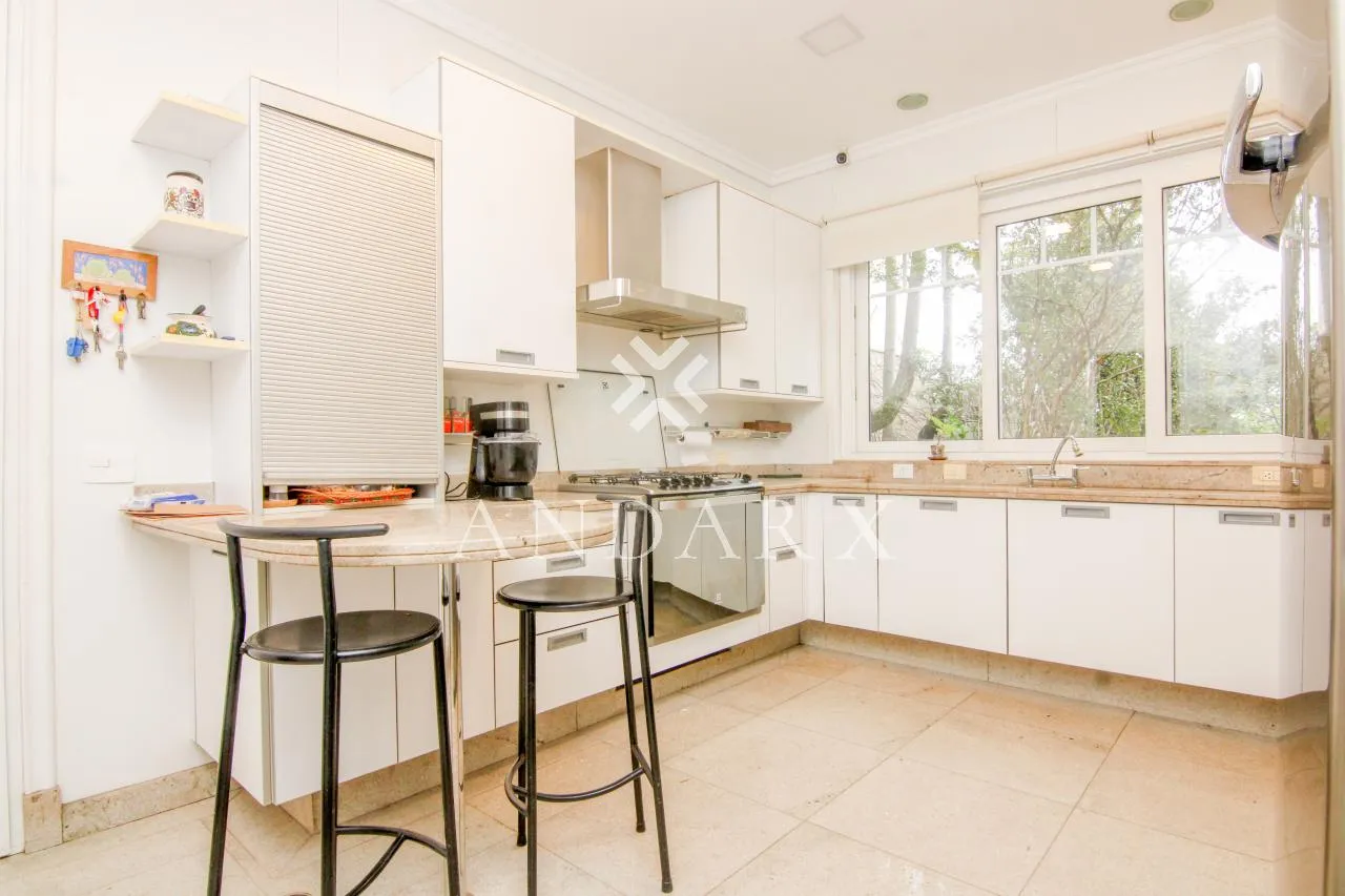 Casa com 4 suítes à venda em Pacaembu, São Paulo, por R$ 8.900.000 Imagem 28