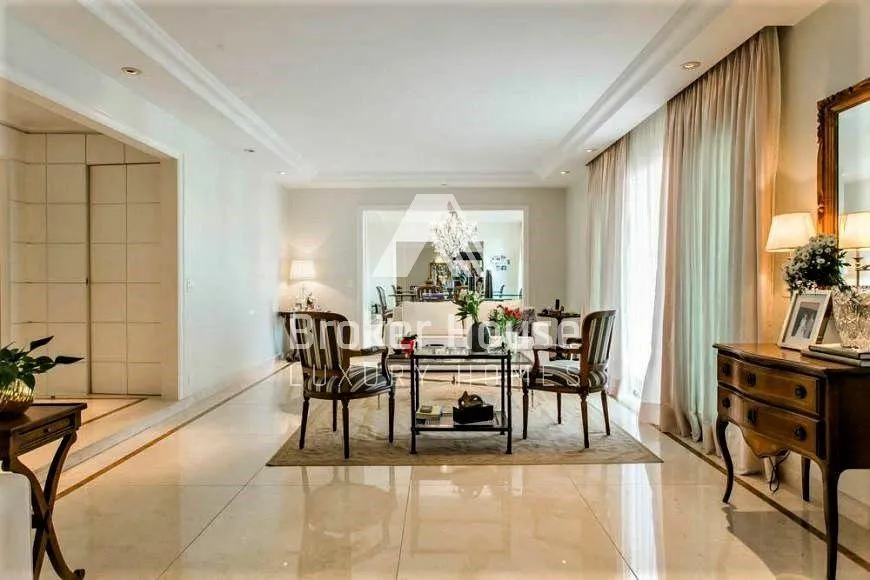 Apartamento com 4 suítes à venda em Campo Belo, São Paulo, por R$ 3.090.000 Imagem 9