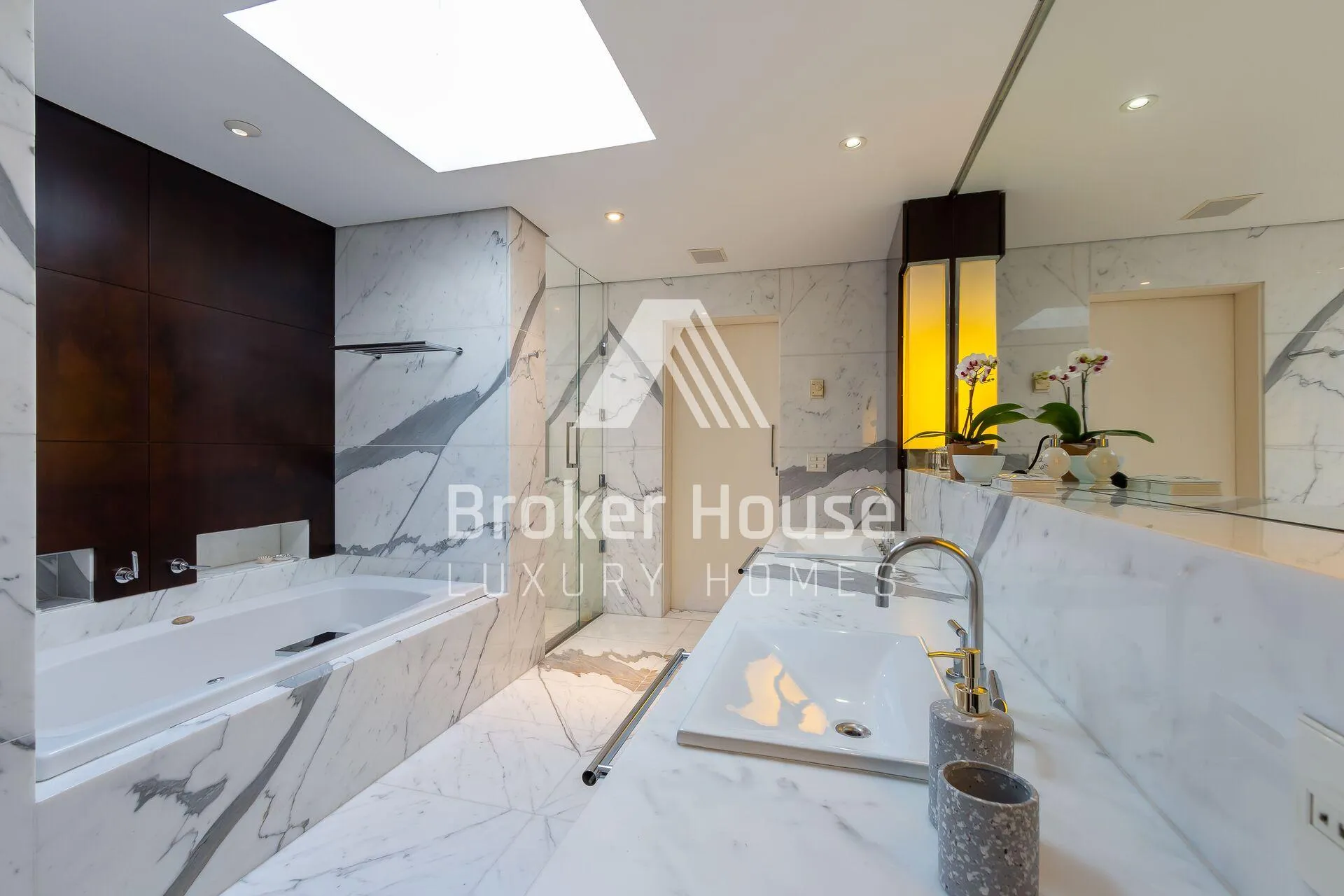 Casa com 5 suítes à venda em Granja Julieta, São Paulo, por R$ 10.300.000 Imagem 36