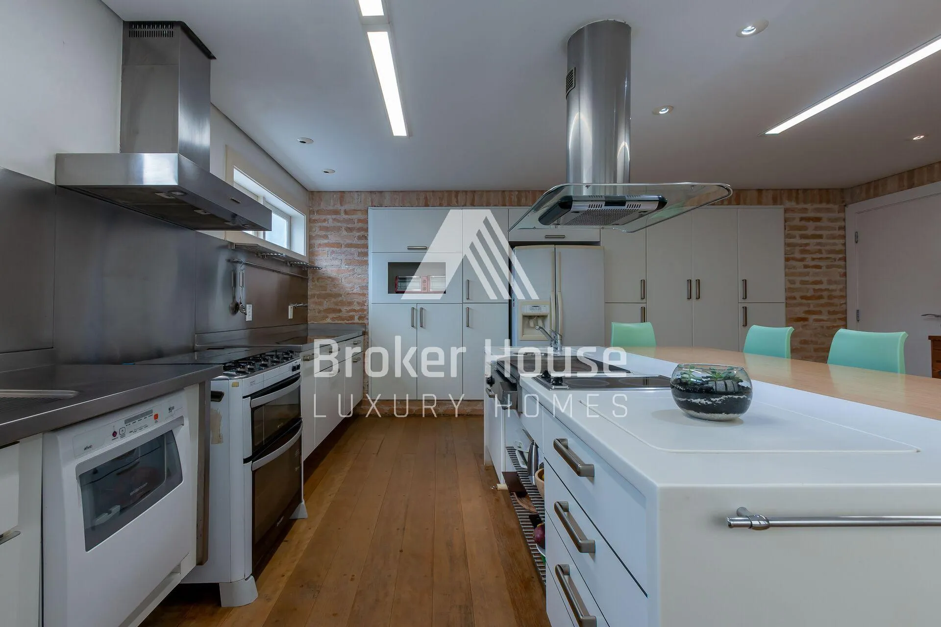 Casa com 5 suítes à venda em Granja Julieta, São Paulo, por R$ 10.300.000 Imagem 41