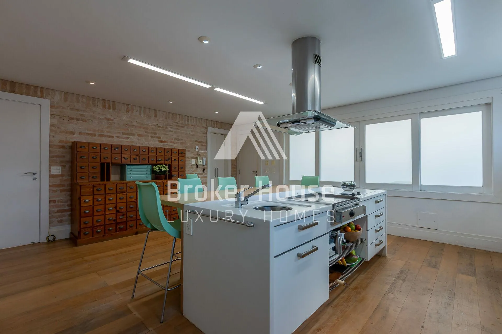 Casa com 5 suítes à venda em Granja Julieta, São Paulo, por R$ 10.300.000 Imagem 42