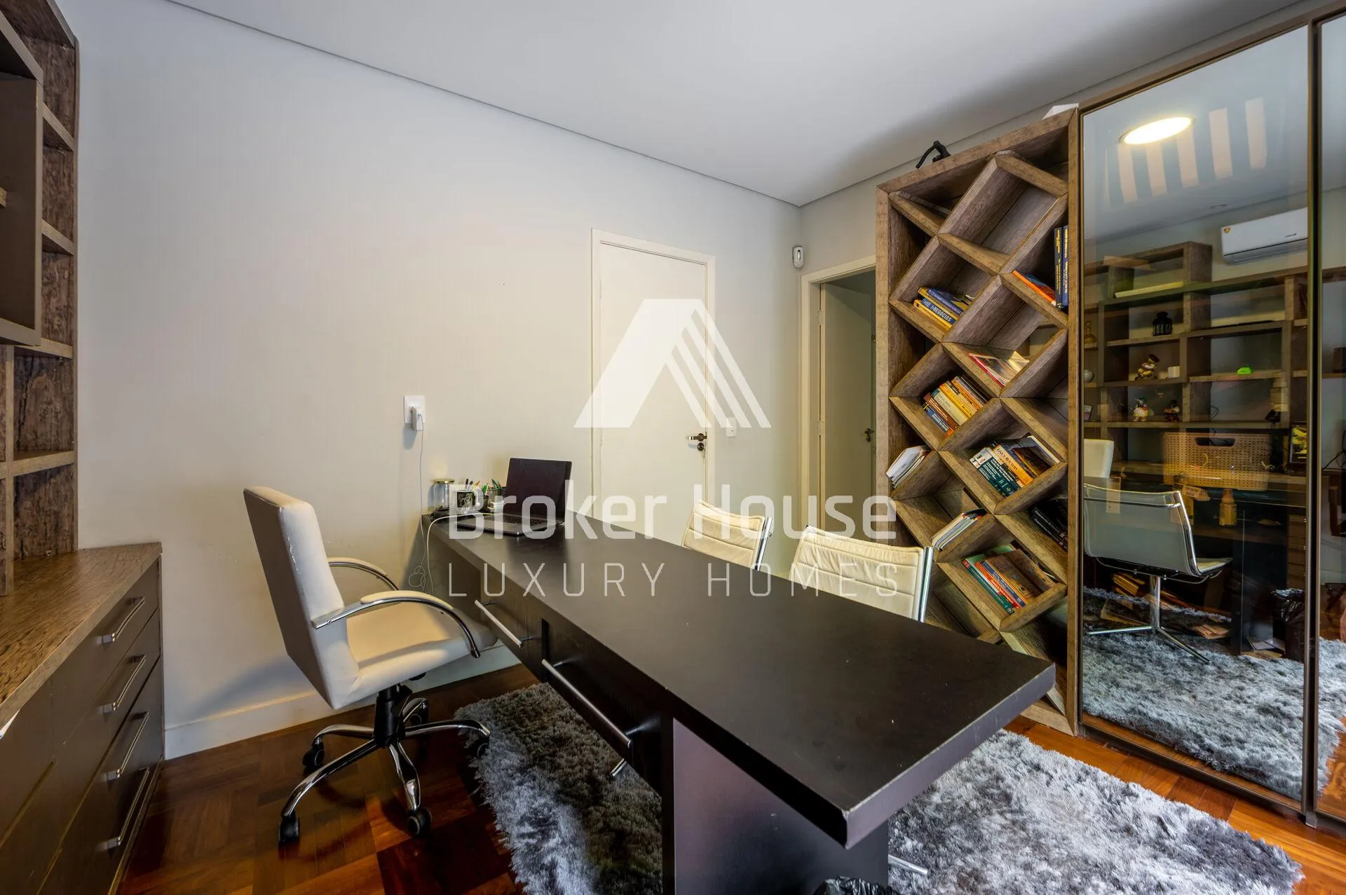 Casa com 5 suítes à venda em Brooklin, São Paulo, por R$ 4.500.000 Imagem 38