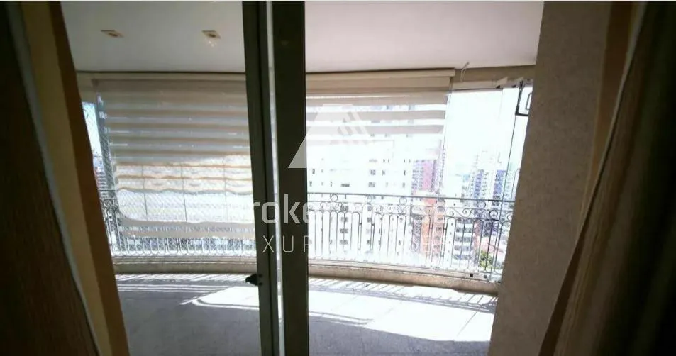 Apartamento com 4 suítes à venda em Campo Belo, São Paulo, por R$ 3.850.000 Imagem 9