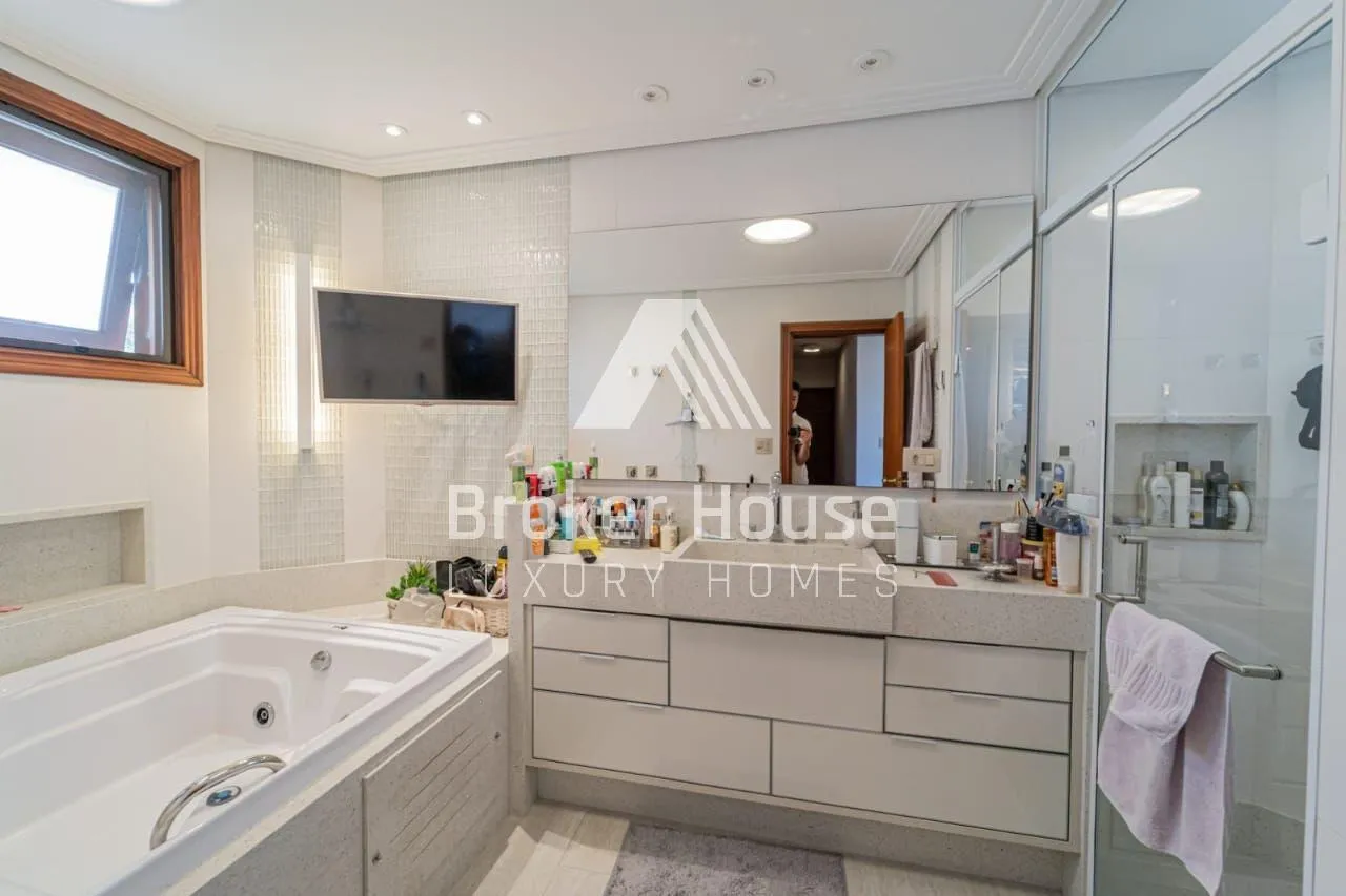 Casa de condomínio com 2 suítes à venda em Alto da Boa Vista, São Paulo, por R$ 9.000.000 Imagem 29