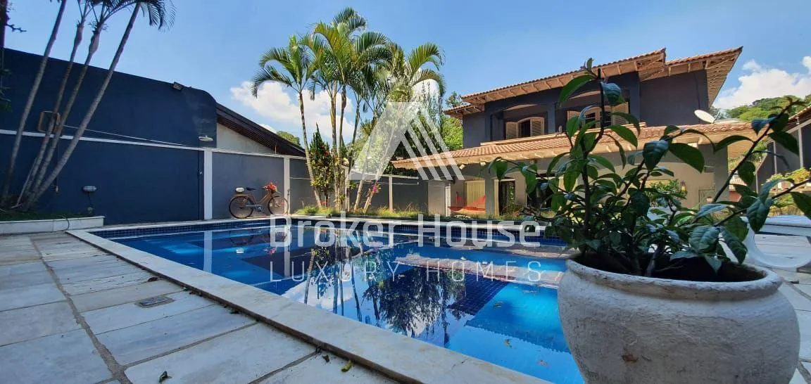 Casa com 4 suítes à venda em Morumbi, São Paulo, por R$ 2.850.000