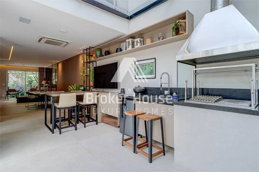 Casa com 4 suítes à venda em Granja Julieta, São Paulo, por R$ 3.190.000 Imagem 9