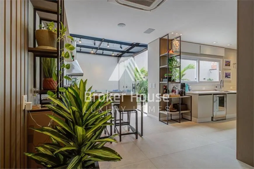 Casa com 4 suítes à venda em Granja Julieta, São Paulo, por R$ 3.190.000 Imagem 12