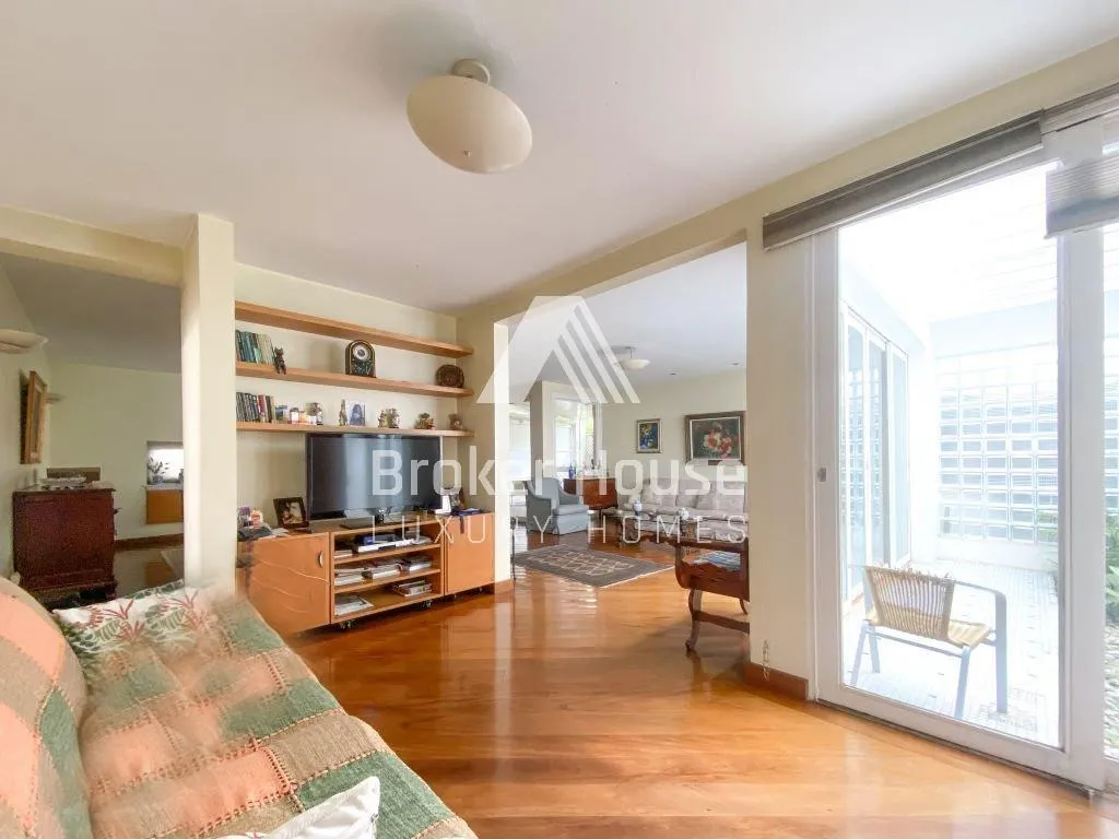 Casa com 3 suítes à venda em Granja Julieta, São Paulo, por R$ 4.000.000 Imagem 2