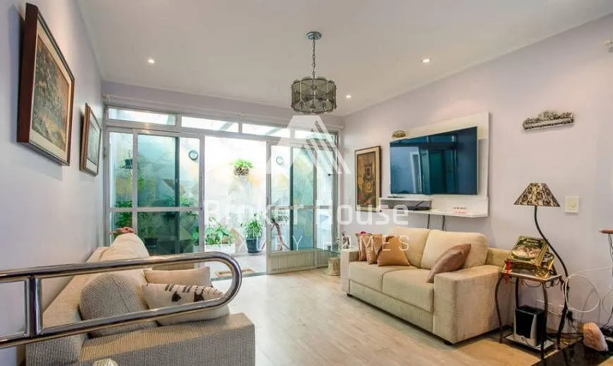 Casa com 3 suítes à venda em Granja Julieta, São Paulo, por R$ 1.600.000 Imagem 2