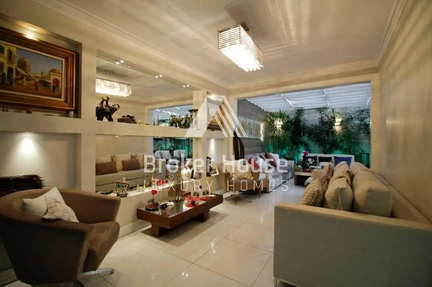 Casa de condomínio com 3 suítes à venda em Brooklin, São Paulo, por R$ 2.700.000