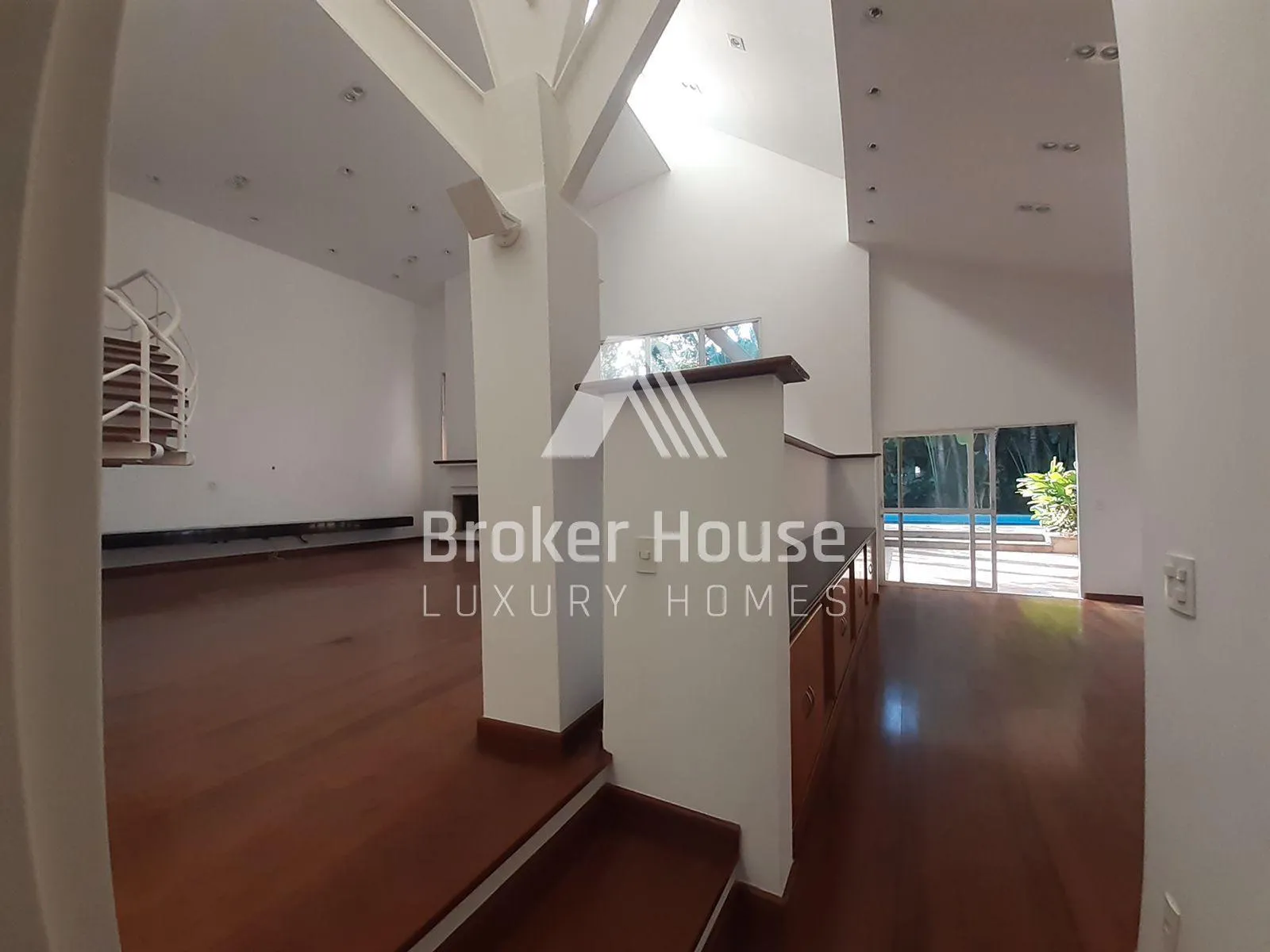 Casa com 1 suítes à venda em Granja Julieta, São Paulo, por R$ 3.500.000 Imagem 11