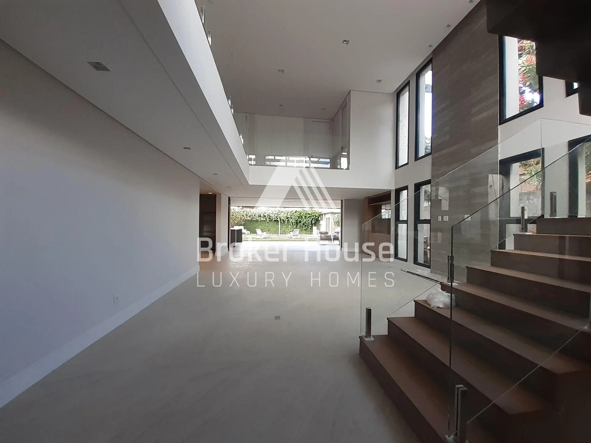 Casa com 4 suítes à venda em Granja Julieta, São Paulo, por R$ 6.700.000 Imagem 3