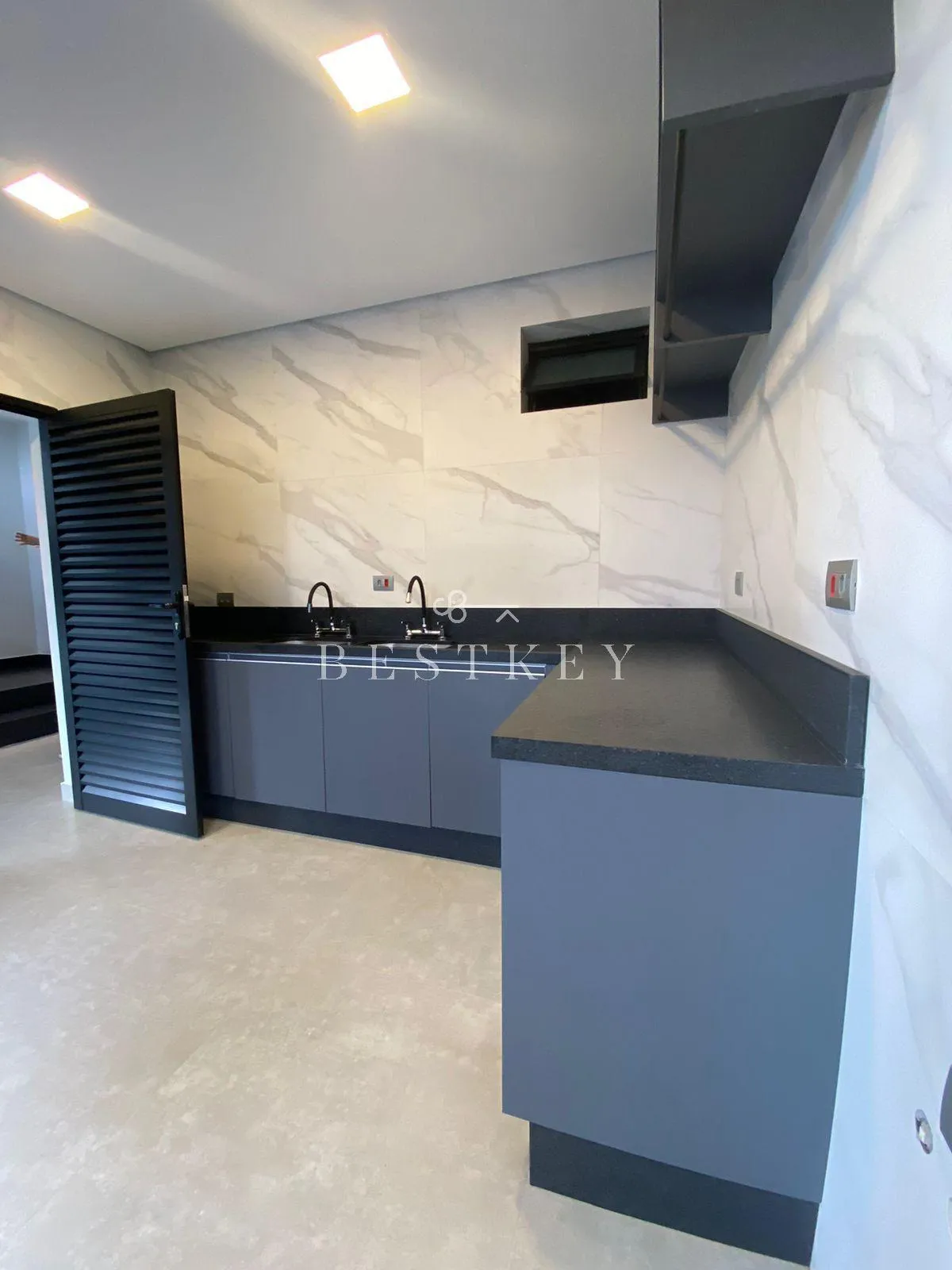 Casa de condomínio com 4 suítes à venda em Alphaville Residencial Um, Barueri, por R$ 18.000.000 Imagem 4