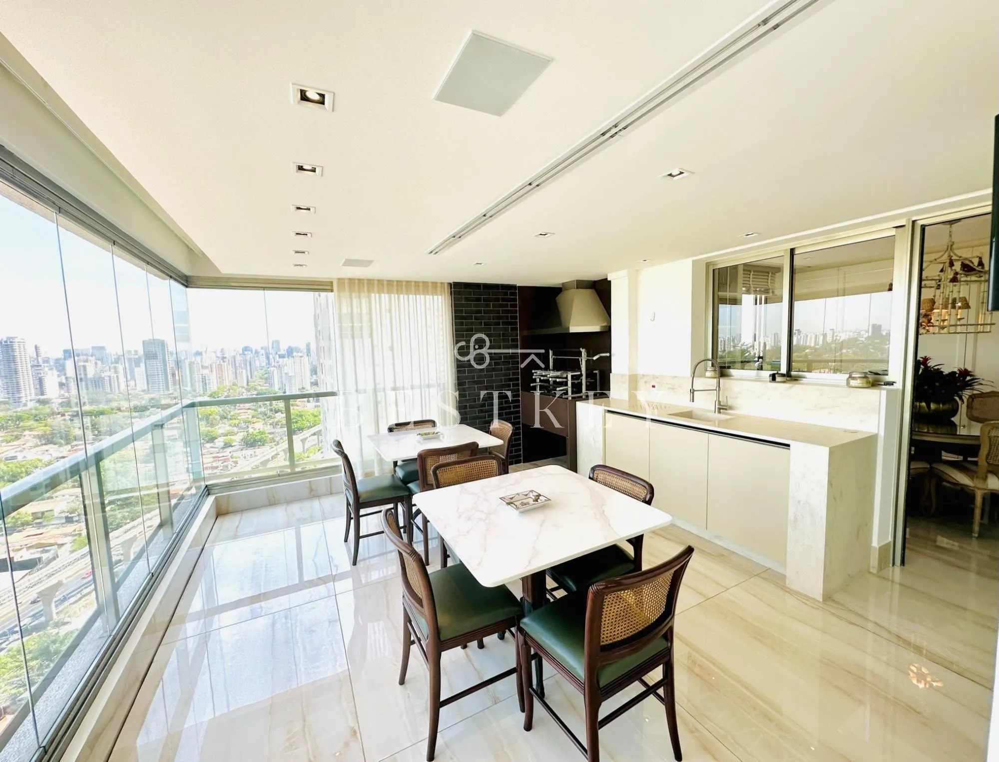 Apartamento com 3 suítes à venda em Campo Belo, São Paulo, por R$ 9.900.000 Imagem 11