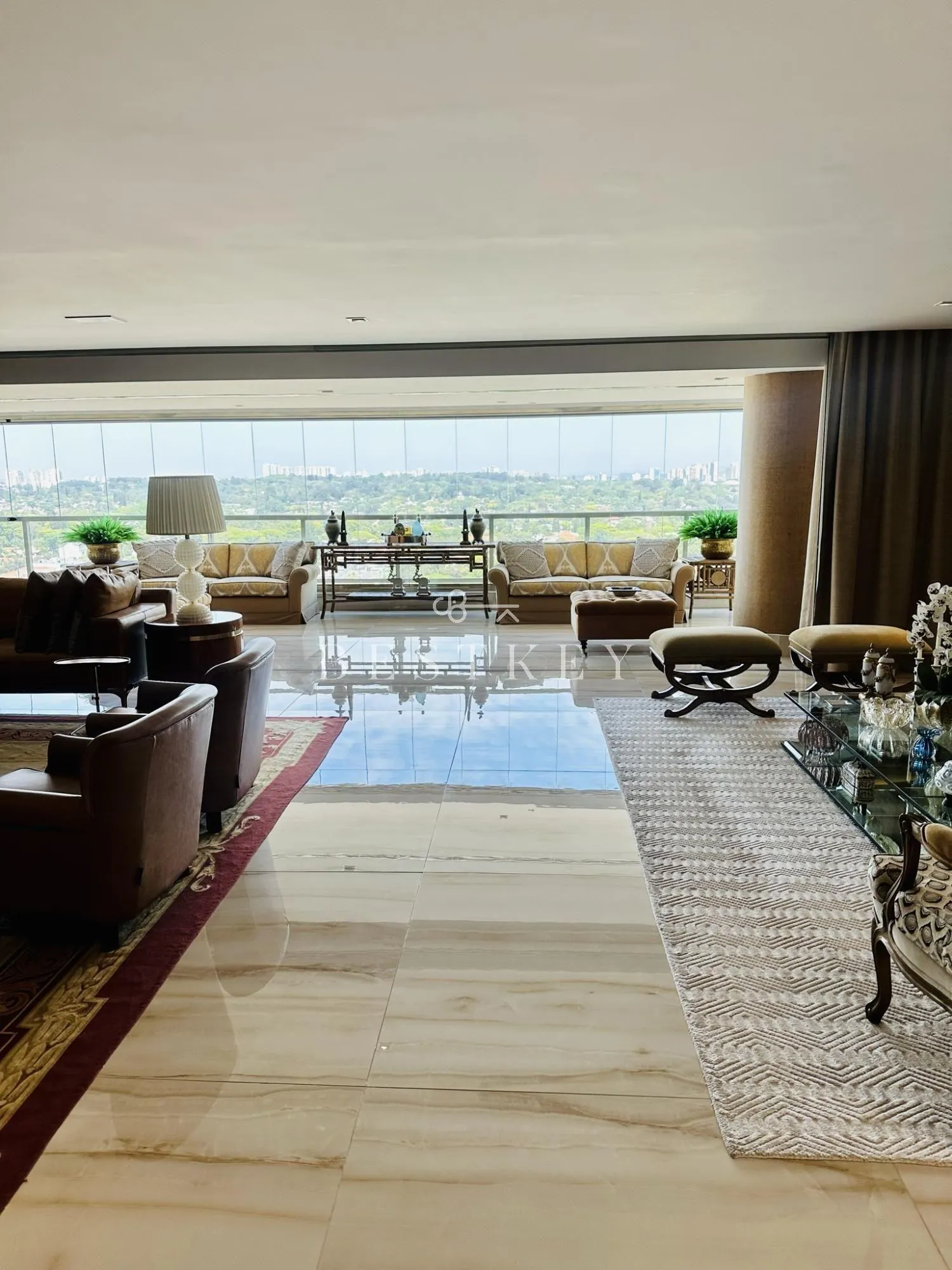 Apartamento com 3 suítes à venda em Campo Belo, São Paulo, por R$ 9.900.000 Imagem 2