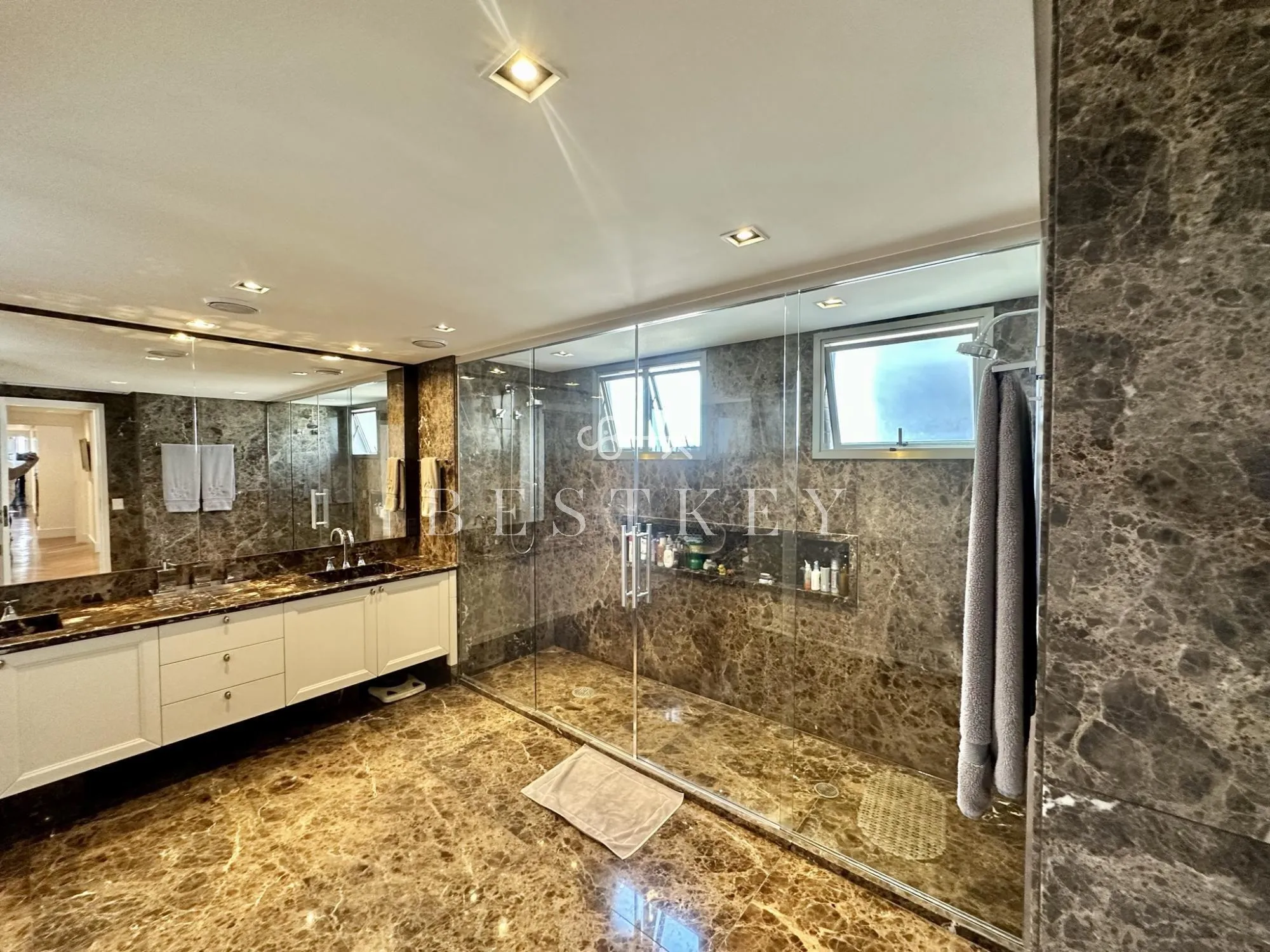 Apartamento com 3 suítes à venda em Campo Belo, São Paulo, por R$ 9.900.000 Imagem 42
