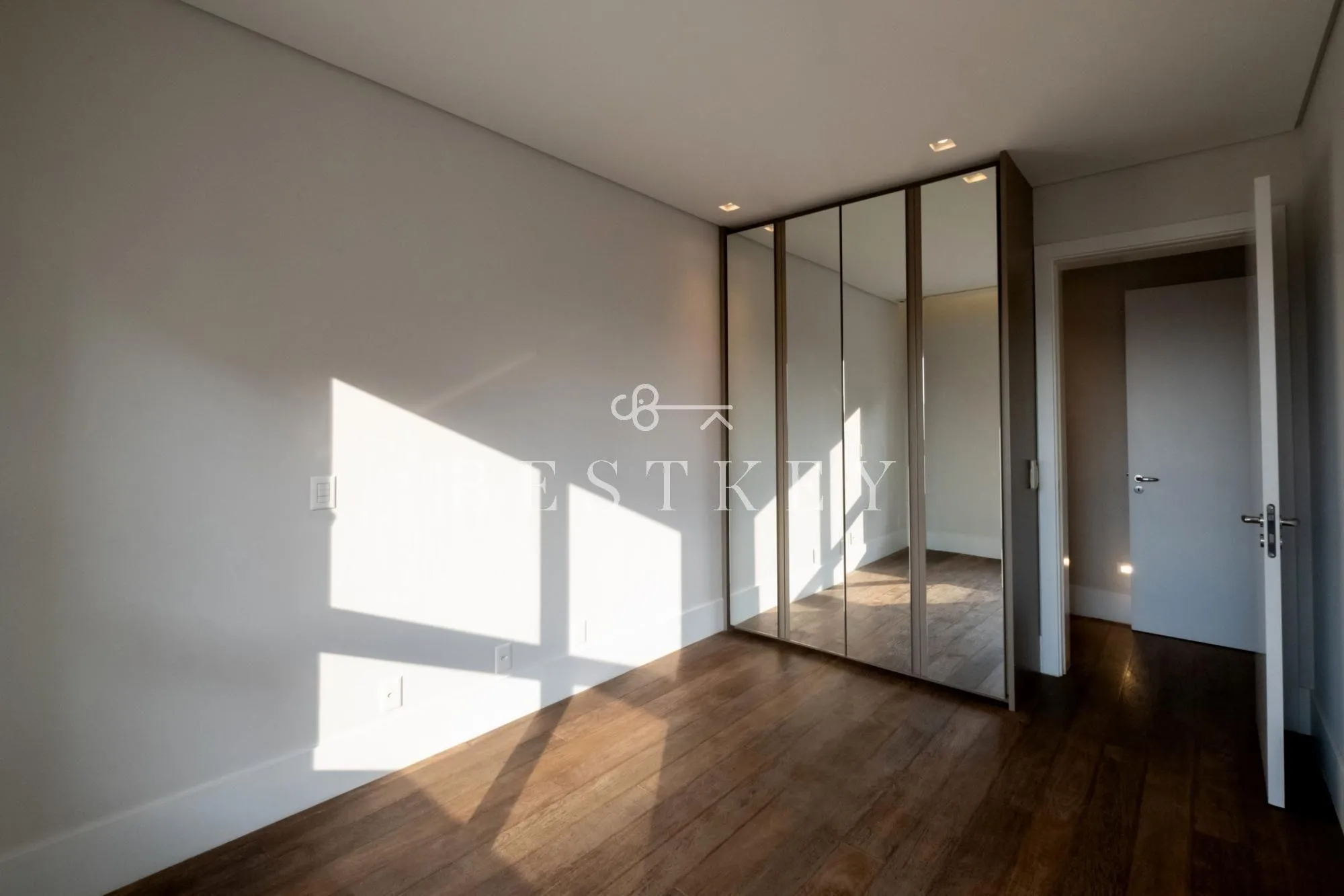 Apartamento com 4 suítes à venda em Vila Olímpia, São Paulo, por R$ 14.799.990 Imagem 26