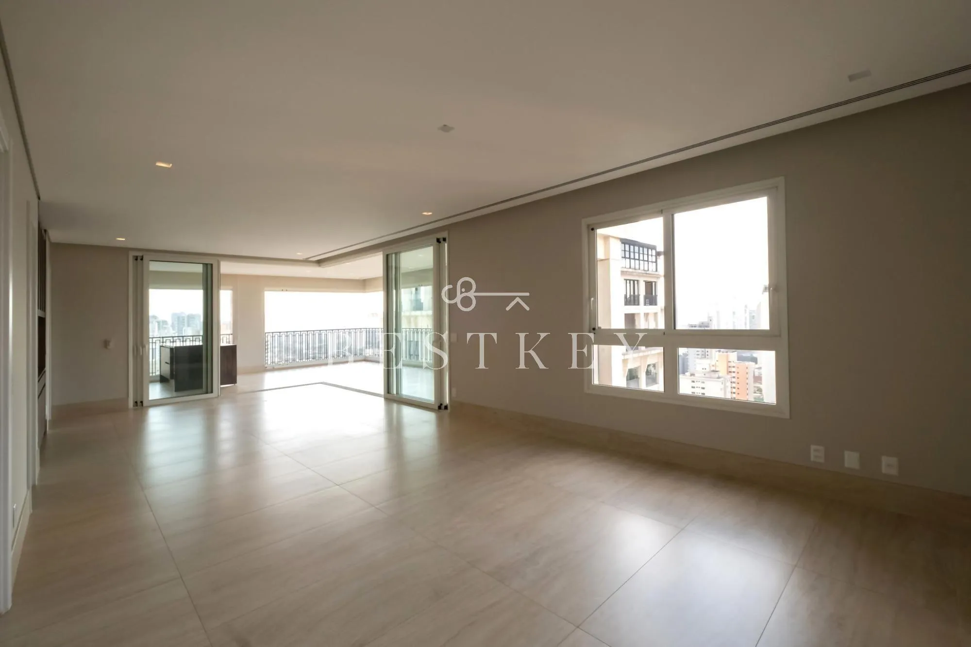Apartamento com 4 suítes à venda em Vila Olímpia, São Paulo, por R$ 14.799.990 Imagem 3
