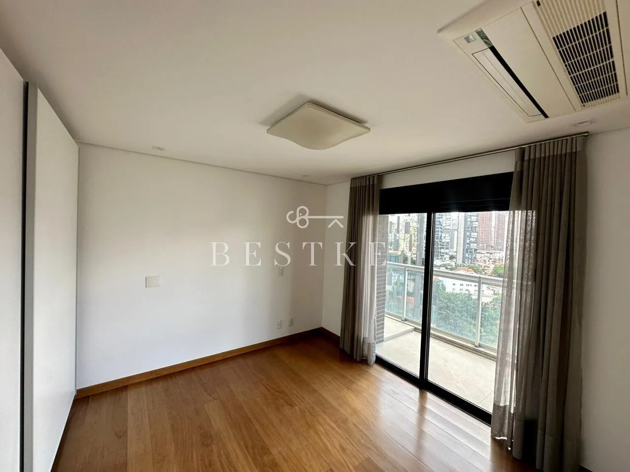 Apartamento com 3 suítes à venda em Vila Olímpia, São Paulo, por R$ 14.000.000 Imagem 14
