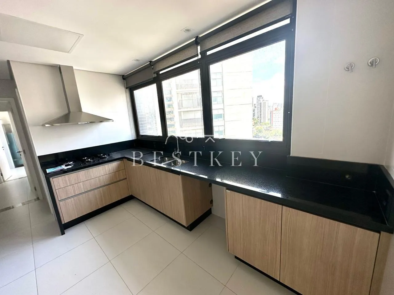 Apartamento com 3 suítes à venda em Vila Olímpia, São Paulo, por R$ 14.000.000 Imagem 23